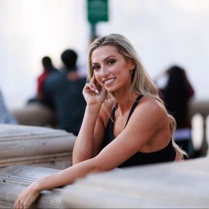 Meet your Posher, Liz